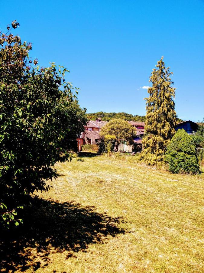 Hotel Chez Jul Bulligny Exteriér fotografie